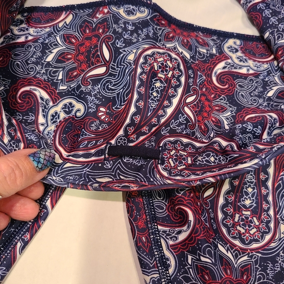 Lorna Jane High Rise Revival Core Paisleys Print Red White Blue Leggings | S - Picture 5 of 11